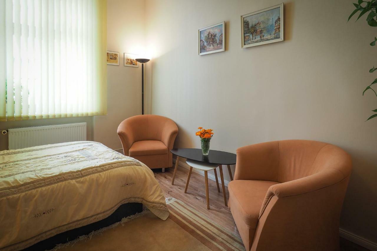 Апартаменти Marina Old Town *